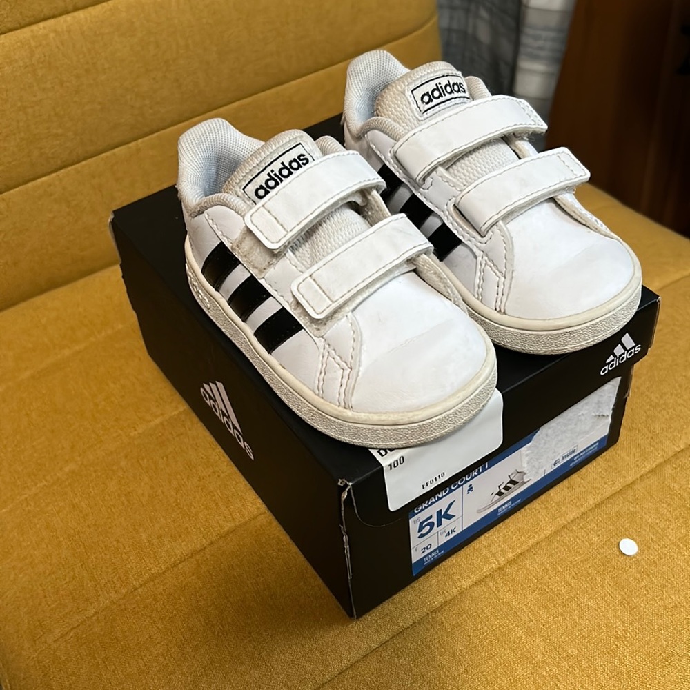 Adidas Grand Court Toddler Sneakers